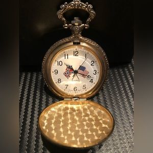 Vintage General Lee & General Grant Pocket Watch (New Battery) Works Great